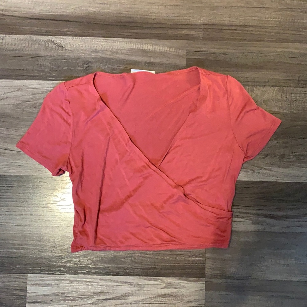 Low cut pink top